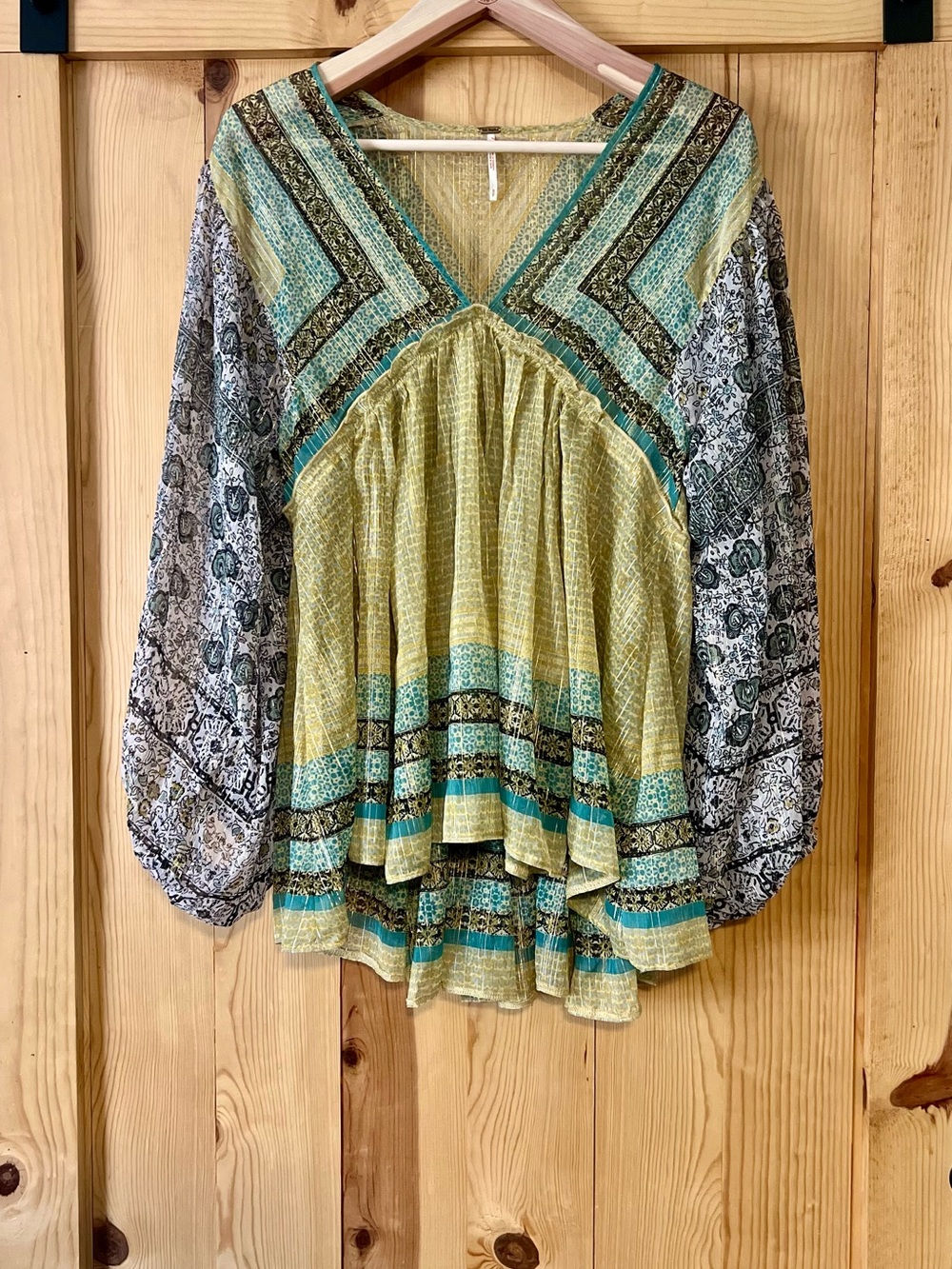 Boho V-Neck Peasant Blouse in Green and Teal Free People Size S Color “Tobacco”